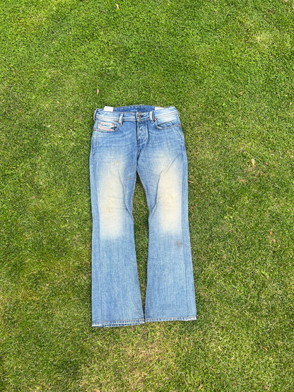 Diesel Zathan Bootcut Jeans W28 L30