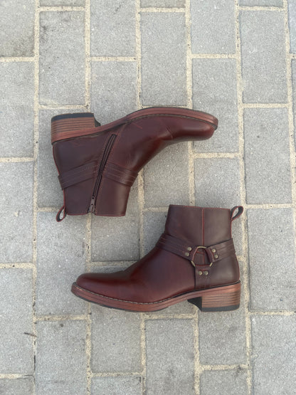 Vintage Leather Harness Ankle Boots EU 40