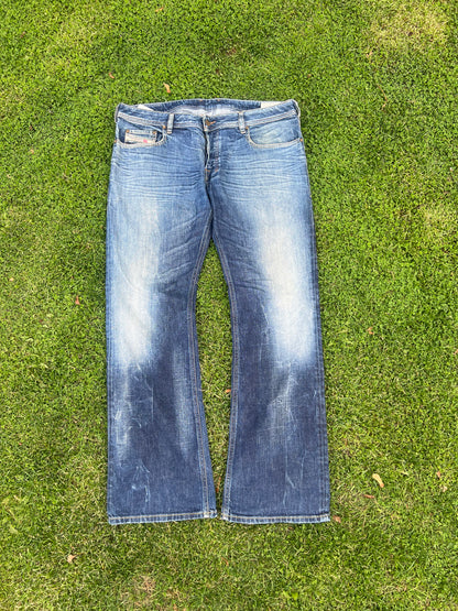 Diesel Zatiny Bootcut Jeans W36 L32