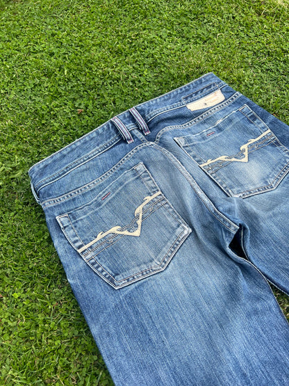 Diesel Zatiny Bootcut Jeans W31 L32