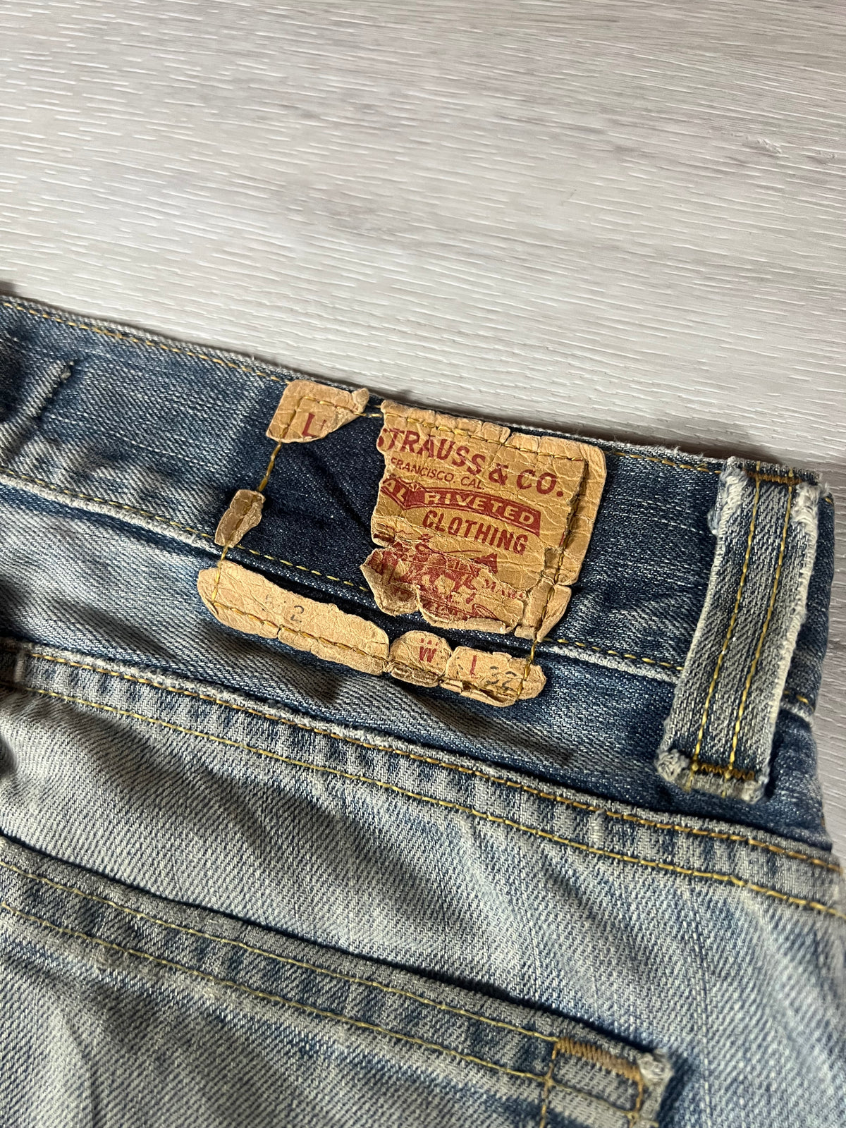 Levi's 512 bootcut Jeans paint splatter W34 L28