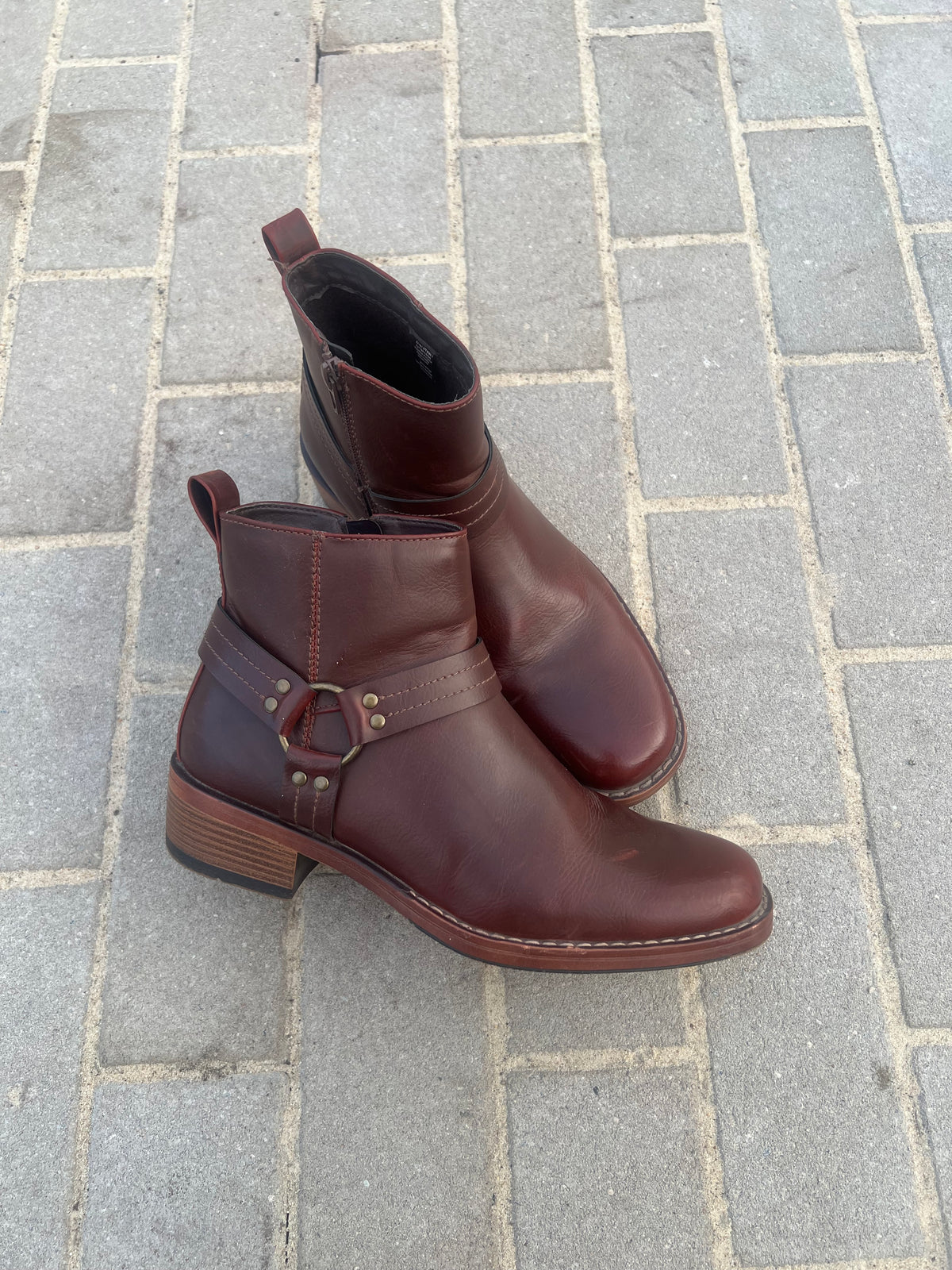 Vintage Leather Harness Ankle Boots EU 40