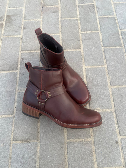 Vintage Leather Harness Ankle Boots EU 40