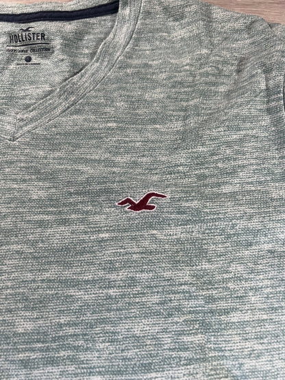 Hollister slim fit tee S