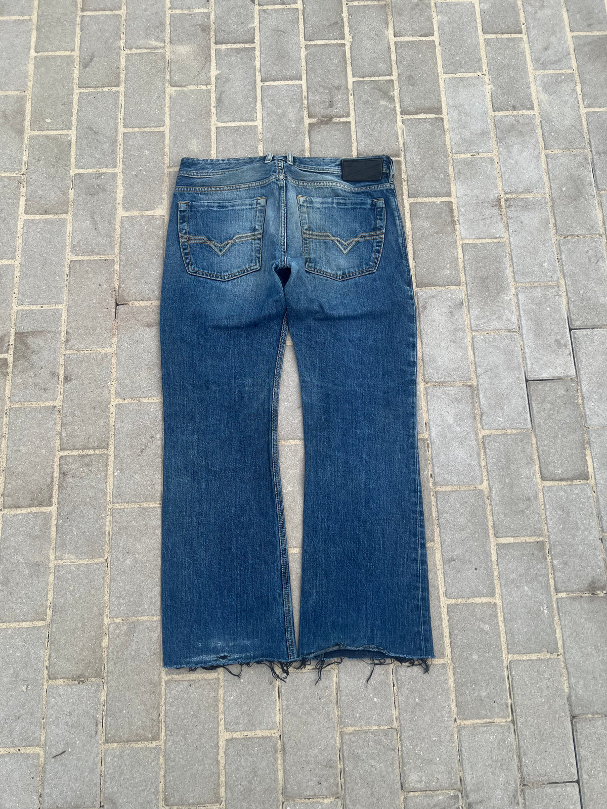 Diesel Zatiny Distressed Bootcut Jeans W32 L29