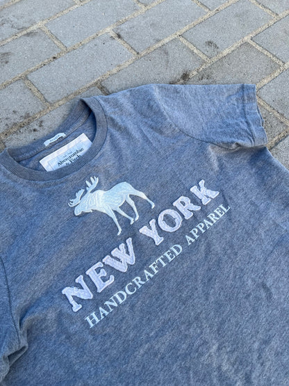 Abercrombie & Fitch Handcrafted Apparel moose muscle fit tee S