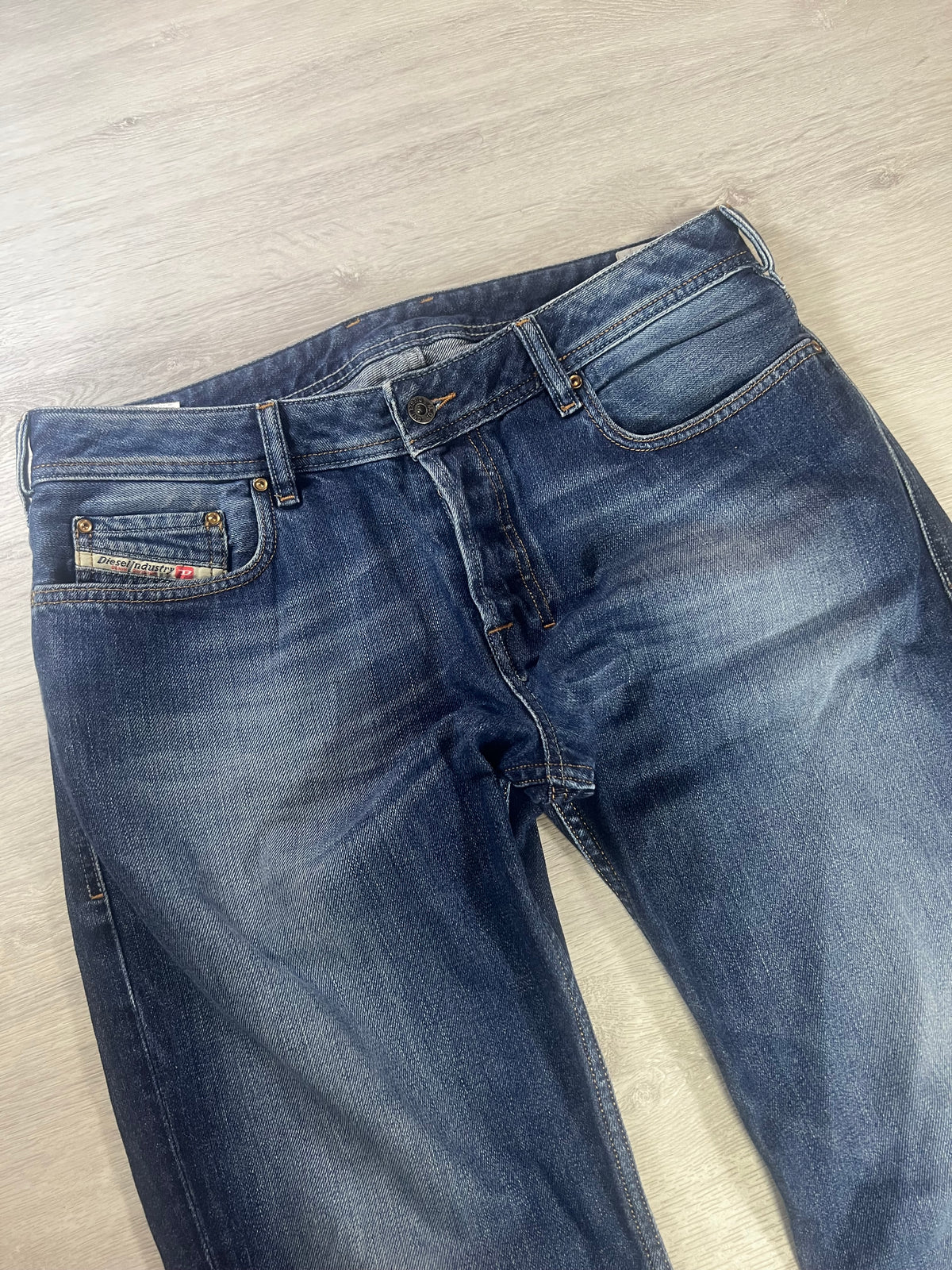Diesel Zatiny bootcut Jeans W33 L33