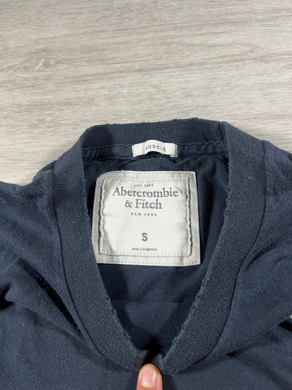 Abercrombie & Fitch slim muscle fit tee S